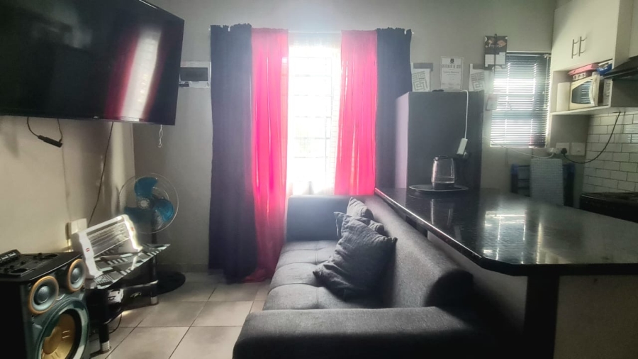 2 Bedroom Property for Sale in Belhar Western Cape